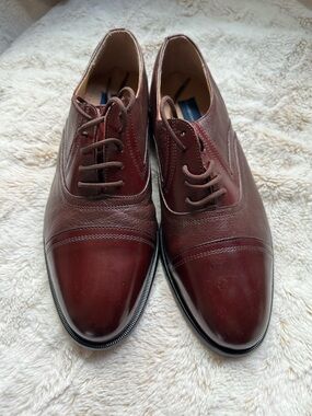 Giorgio Brutini Men's Burgundy Cap-Toe Lace-Up Oxfords